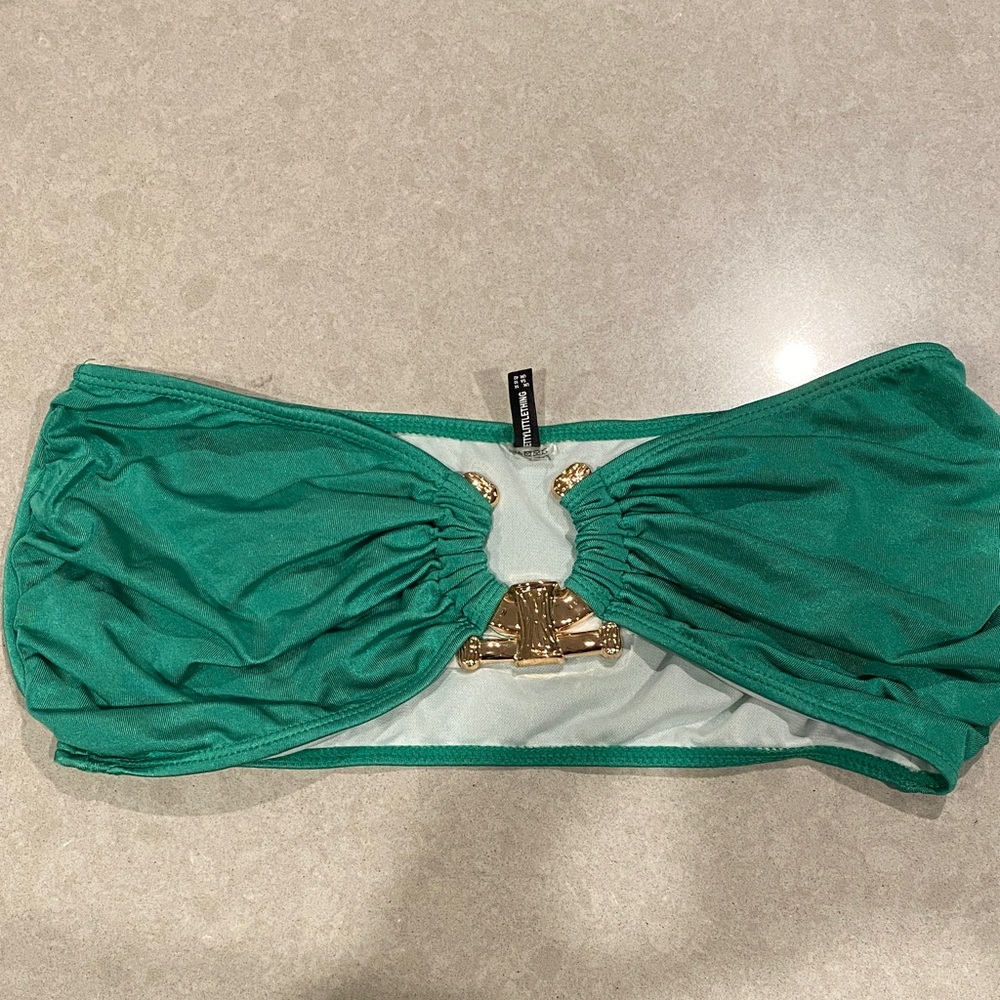 PrettyLittleThing Emerald Bikini Top with Gold Detail